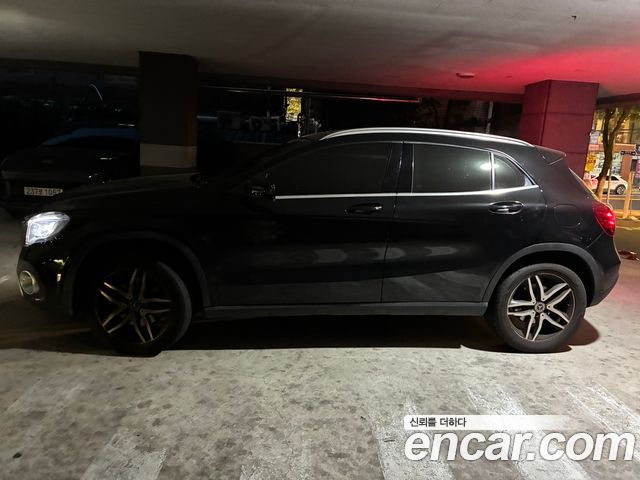 Mercedes-Benz GLA-Class (X156) GLA220 Premium 2019 — фото 7