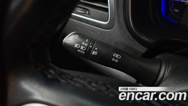 Renault Korea QM6 Diesel 4WD RE Signature 2018 — фото 30