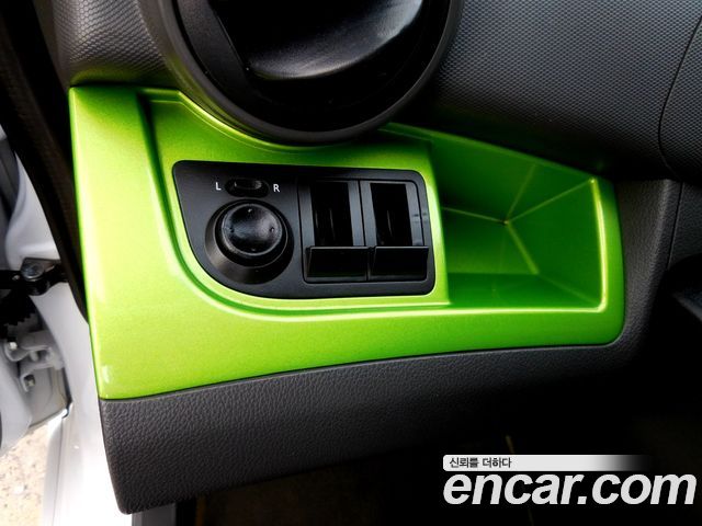 Chevrolet Spark LT Special Edition 2014 — фото 17