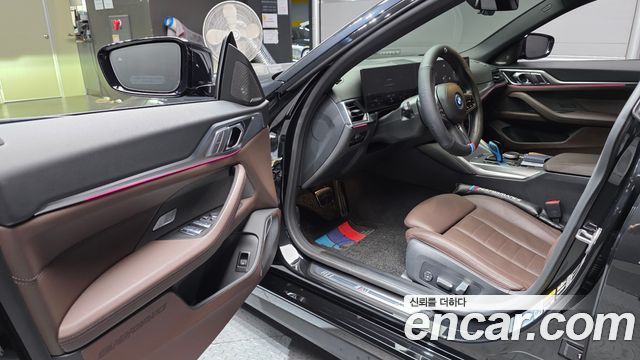 BMW i4 eDrive40 M Sports Pro 2023 — фото 10