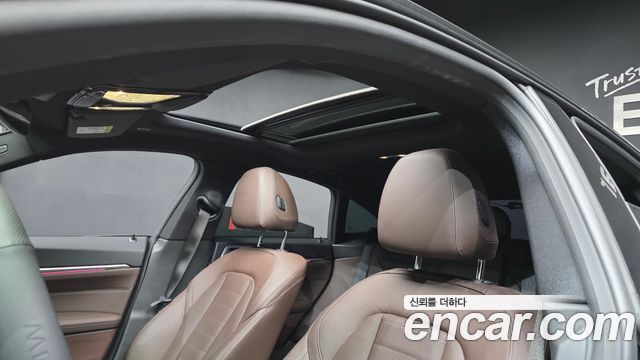 BMW i4 eDrive40 M Sports Pro 2023 — фото 19