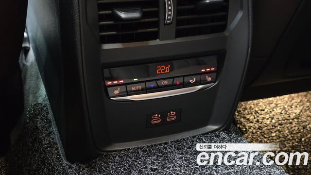 BMW i4 eDrive40 M Sports Pro 2023 — фото 29