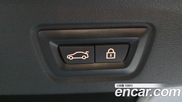 BMW i4 eDrive40 M Sports Pro 2023 — фото 31