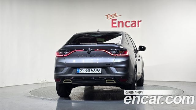 Renault Korea Arkana 1.6 E-TECH Iconic Design Package 2025 — фото 4