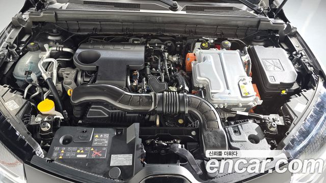 Renault Korea Arkana 1.6 E-TECH Iconic Design Package 2025 — фото 6