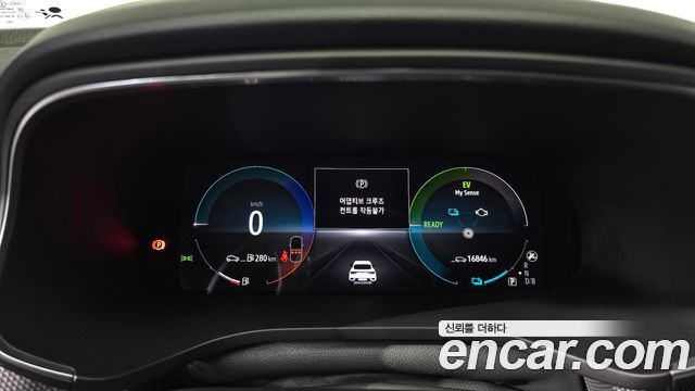 Renault Korea Arkana 1.6 E-TECH Iconic Design Package 2025 — фото 8