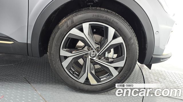 Renault Korea Arkana 1.6 E-TECH Iconic Design Package 2025 — фото 27