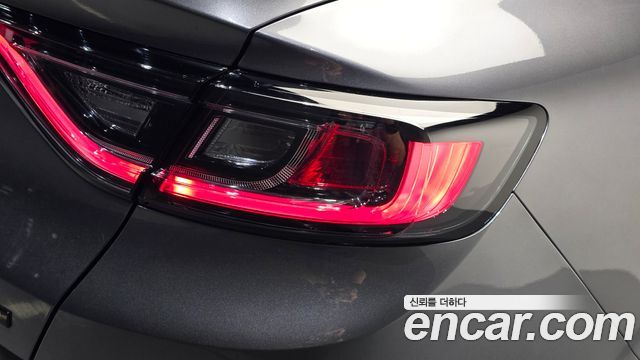 Renault Korea Arkana 1.6 E-TECH Iconic Design Package 2025 — фото 29