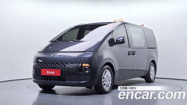 Hyundai Staria Tourer 11-Seater Modern 2023 — фото 1