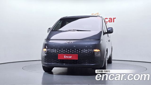 Hyundai Staria Tourer 11-Seater Modern 2023 — фото 3