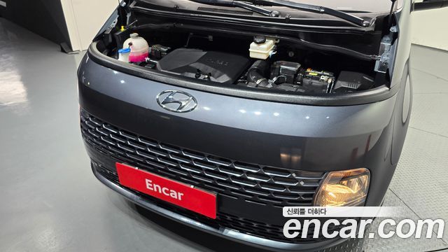 Hyundai Staria Tourer 11-Seater Modern 2023 — фото 6