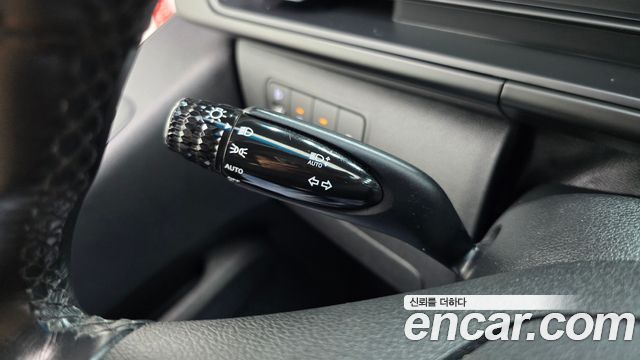 Hyundai Staria Tourer 11-Seater Modern 2023 — фото 33
