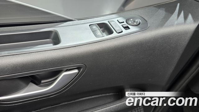 Hyundai Staria Tourer 11-Seater Modern 2023 — фото 35