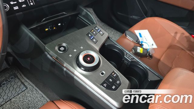 Kia Sportage (V) Gasoline 1.6 Turbo 2WD Signature X Line 2025 — фото 9