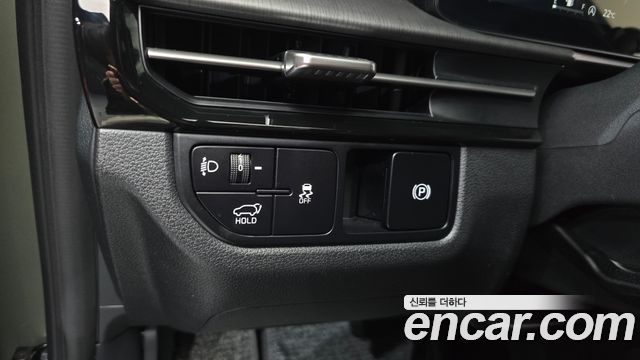 Kia Sportage (V) Gasoline 1.6 Turbo 2WD Signature X Line 2025 — фото 16