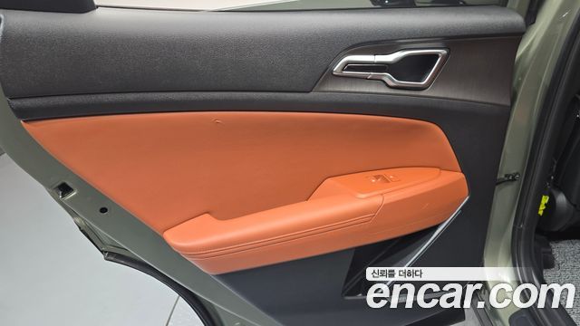 Kia Sportage (V) Gasoline 1.6 Turbo 2WD Signature X Line 2025 — фото 25