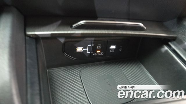 Kia Sportage (V) Gasoline 1.6 Turbo 2WD Signature X Line 2025 — фото 28