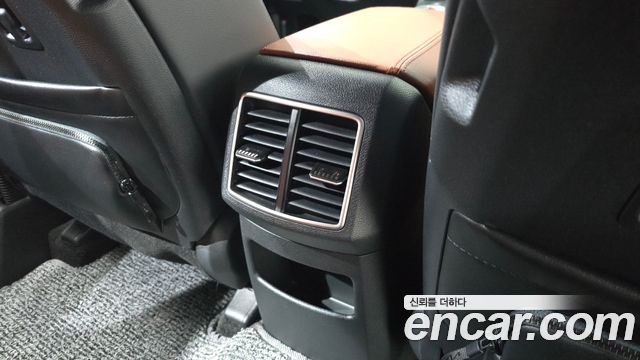Kia Sportage (V) Gasoline 1.6 Turbo 2WD Signature X Line 2025 — фото 32