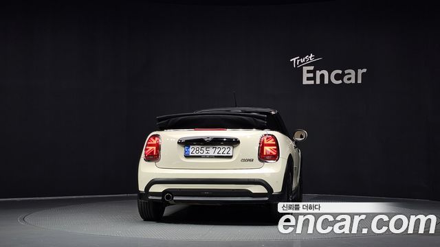 MINI Cooper Convertible Classic Launch Pack Third Generation 2022 — фото 4