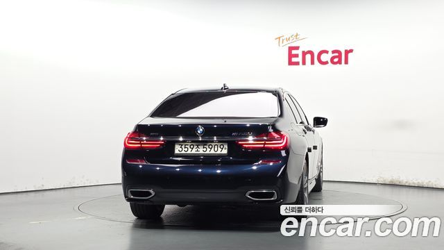 BMW 7 Series (G11) 730d xDrive M Sport 2018 — фото 4