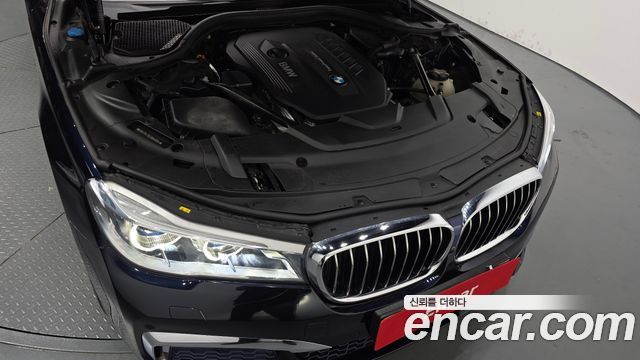BMW 7 Series (G11) 730d xDrive M Sport 2018 — фото 6