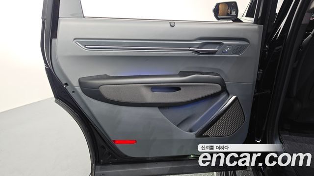 Kia EV9 Long Range 4WD Earth 2024 — фото 31