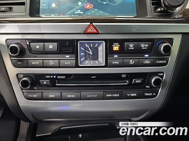 Genesis G80 3.3 GDI Premium Luxury 2017 — фото 10