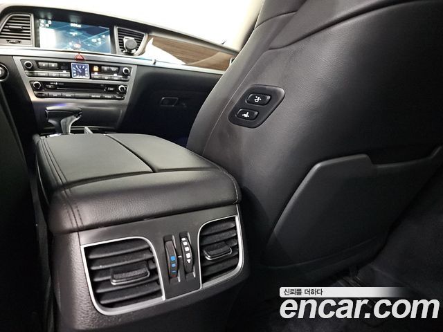 Genesis G80 3.3 GDI Premium Luxury 2017 — фото 18