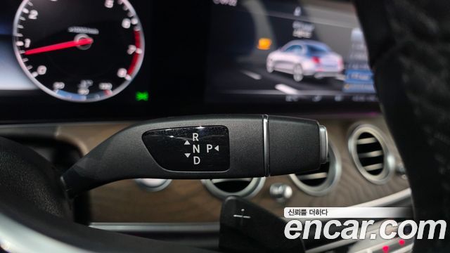Mercedes-Benz E-Class (W213) E300 4MATIC Exclusive 2019 — фото 9