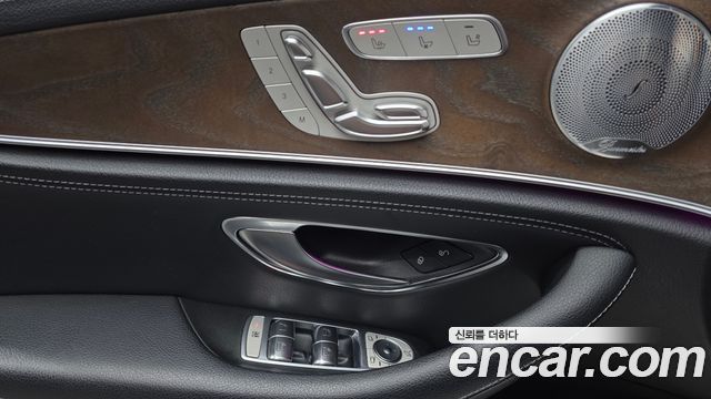 Mercedes-Benz E-Class (W213) E300 4MATIC Exclusive 2019 — фото 20