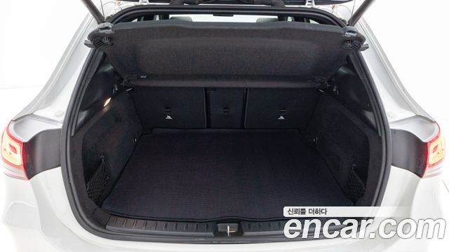 Mercedes-Benz EQA (H243) EQA250 AMG Package 2022 — фото 15