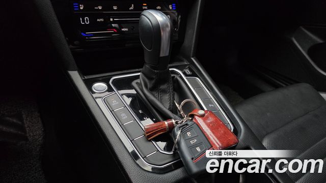 Volkswagen Passat GT (B8) 2.0 TDI Prestige 2021 — фото 9