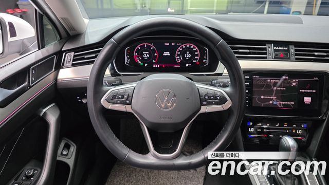 Volkswagen Passat GT (B8) 2.0 TDI Prestige 2021 — фото 13