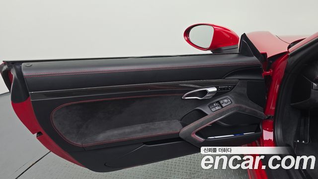 Porsche 718 Boxster 2.5 GTS 2019 — фото 24