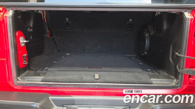 Jeep Wrangler (JL) 2.0 Overland 4Door 2019 — фото 20