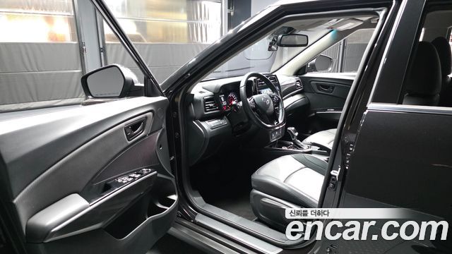 KG Mobility (SsangYong) Very New Tivoli Gasoline 1.5 2WD V3 2021 — фото 10