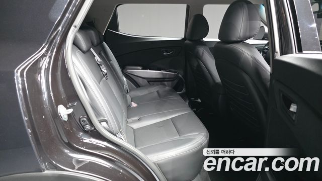 KG Mobility (SsangYong) Very New Tivoli Gasoline 1.5 2WD V3 2021 — фото 12