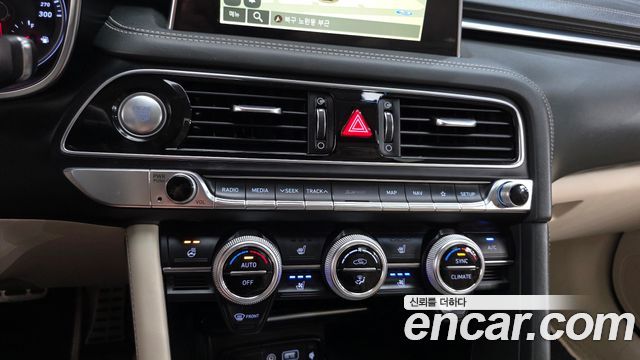 Genesis G70 3.3T Sport Supreme 2018 — фото 18