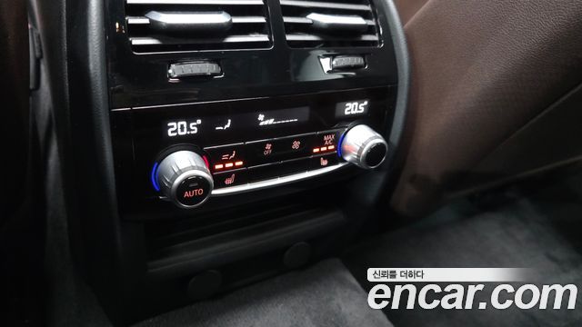 BMW 5 Series (G30) 530i xDrive M Sport Package Plus 2019 — фото 17
