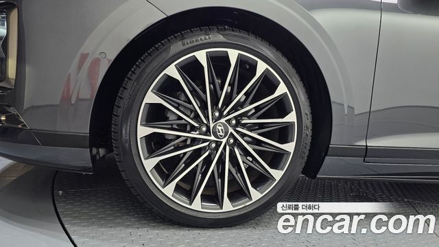 Hyundai Grandeur (GN7) 2,5 Gasoline 2WD Calligraphy 2023 — фото 5