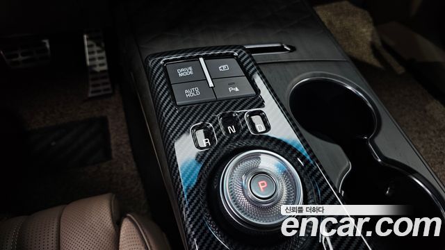 Kia K8 Hybrid Signature Special 2023 — фото 9