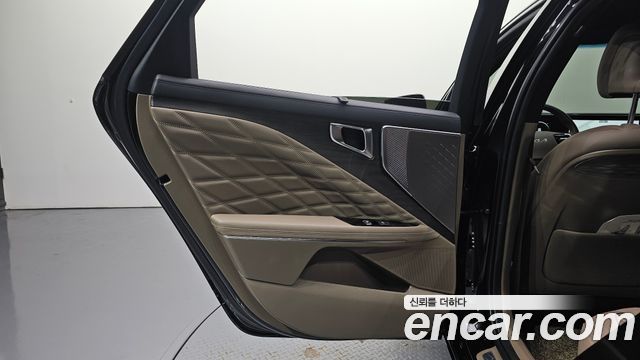 Kia K8 Hybrid Signature Special 2023 — фото 25