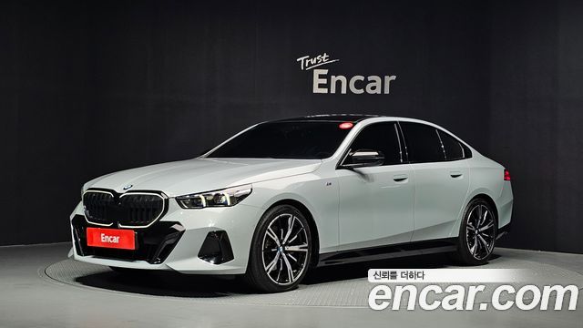BMW 5 Series (G60) 530i xDrive M Sport 2024 — фото 1