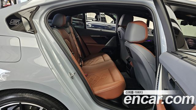 BMW 5 Series (G60) 530i xDrive M Sport 2024 — фото 15