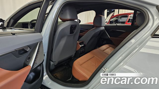 BMW 5 Series (G60) 530i xDrive M Sport 2024 — фото 16
