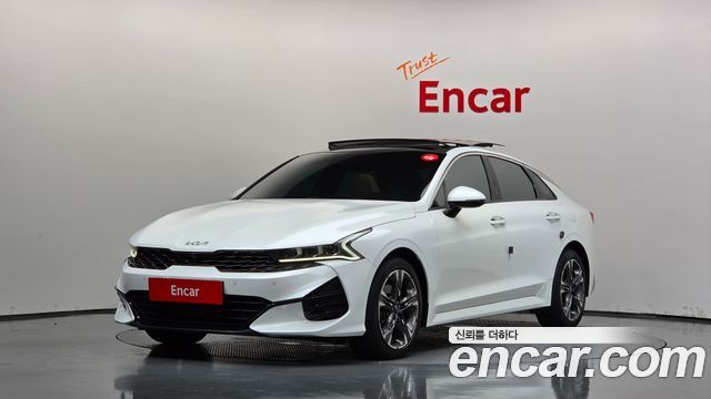 Kia K5 (III) 2.0 Noblesse 2023 — фото 1