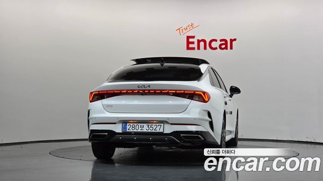 Kia K5 (III) 2.0 Noblesse 2023 — фото 4
