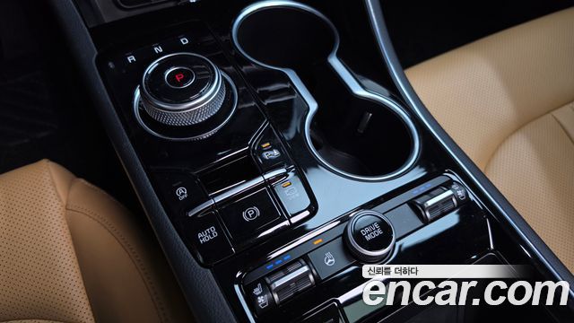 Kia K5 (III) 2.0 Noblesse 2023 — фото 9