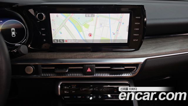 Kia K5 (III) 2.0 Noblesse 2023 — фото 14