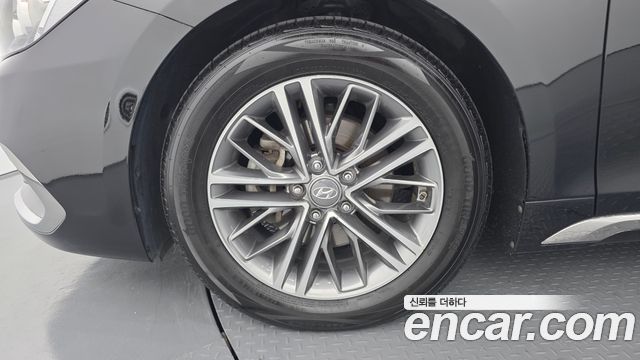 Hyundai Grandeur (IG) 3.0 LPi Modern (Rental Car) 2019 — фото 5